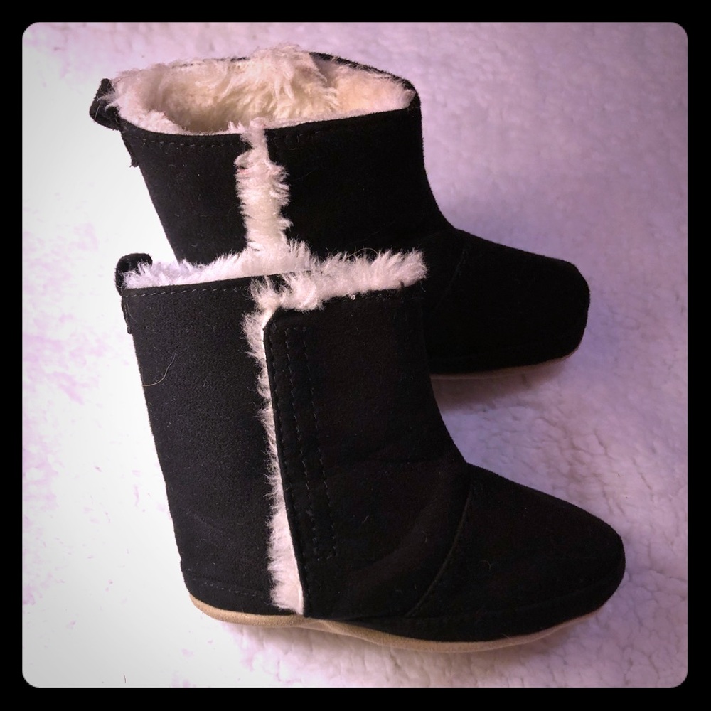 Baby Girl Velcro Ugg Boots
